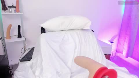 Maria  online show from February 25, 8:47 am