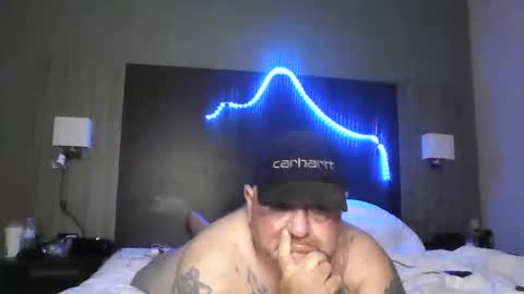 Ieathairytacos online show from October 25, 1:50 am