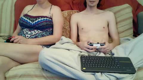 CoupleKake online show from April 29, 11:09 pm