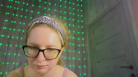 My name is Emma  - HELP COLLECT TOKENS FOR THE OPERATION FOR MY DAUGHTER online show from April 2, 1:51 pm