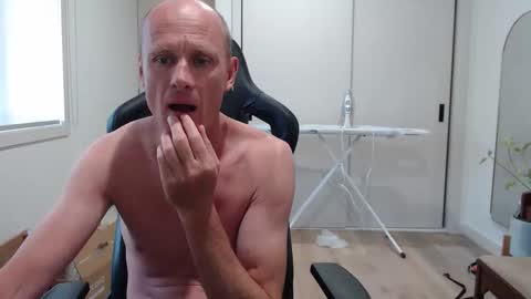 cptduckpants online show from February 4, 2:48 am