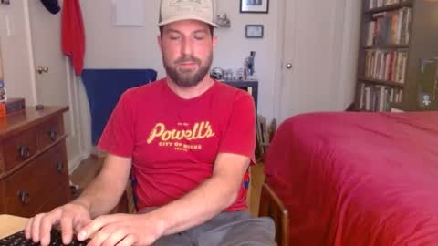 Snapshot of cram0658 chatting on October 9, 10:59 pm cram online show from October 9, 10:59 pm