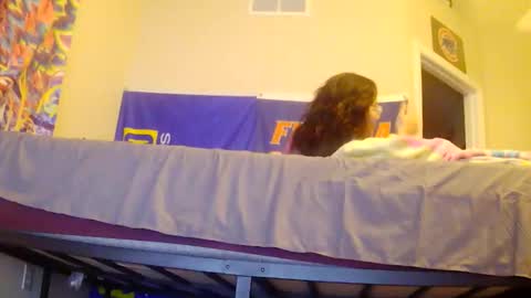 craveitoften online show from December 21, 6:09 am