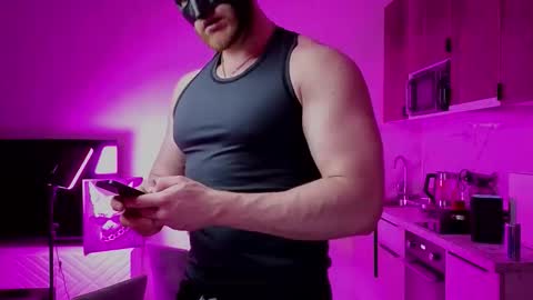 CraveLorenzo online show from December 17, 2:02 pm