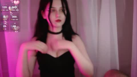 Lina online show from December 2, 9:57 pm