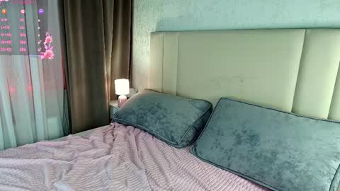 Eva online show from March 21, 4:22 pm