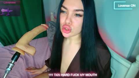 Eva online show from October 11, 7:02 am