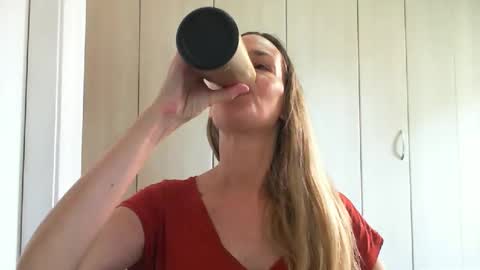 Anny online show from February 28, 10:30 am