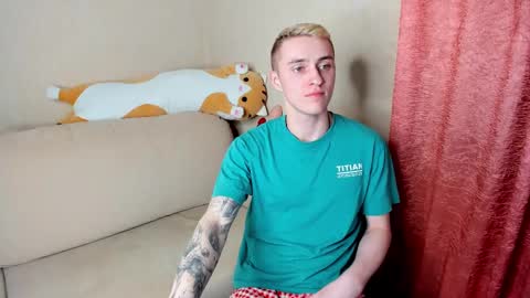 Alex online show from March 3, 6:13 pm