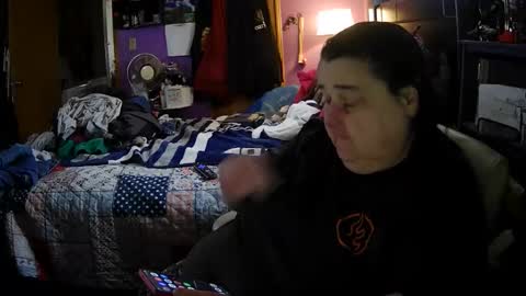 crazygirl802 online show from April 11, 6:56 pm