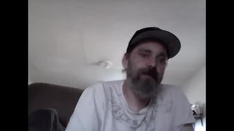Snapshot of crazyheratic8 chatting on October 10, 10:03 pm crazyheratic8 online show from October 10, 10:03 pm