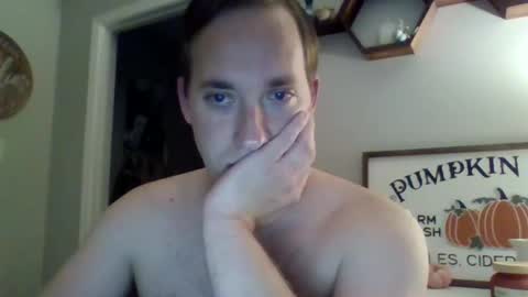 crazyhorn28 online show from November 2, 6:02 am