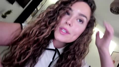 Snapshot of crazypaty chatting on November 1, 8:41 pm Patricia Lpez online show from November 1, 8:41 pm