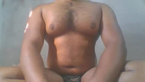 crazzy_booy online show from November 28, 4:20 am