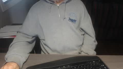 Creamormilk online show from October 8, 2:23 pm