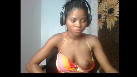 Creamy girl2 online show from March 1, 4:33 pm