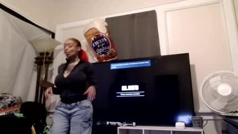 CreamyExotica online show from February 24, 4:16 am