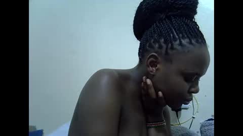 creamyypussyy online show from October 11, 12:59 am