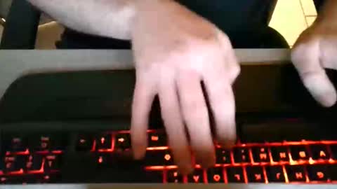 Snapshot of creator8871 chatting on October 1, 4:28 pm creator8871 online show from October 1, 4:28 pm