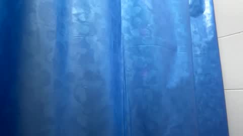 cris2428 online show from February 9, 5:50 am