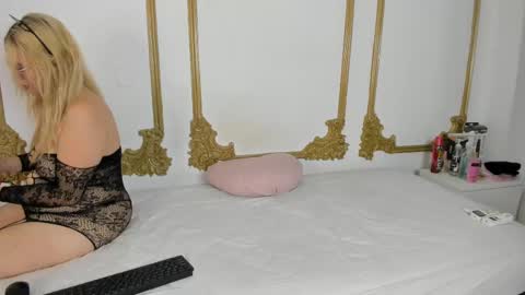 Cristal  online show from March 12, 8:41 pm