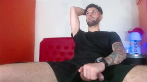 cristian hot9 online show from January 7, 10:37 pm