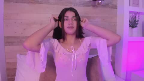 C R I S T I N online show from June 25, 2:52 am