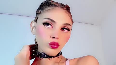 Cristinadollsex online show from February 1, 10:37 am