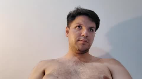 cristopher3042 online show from July 29, 5:07 am