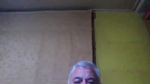 crmperez online show from June 24, 11:56 pm