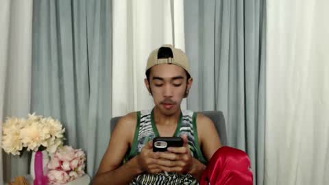 crocodale online show from April 15, 2:48 am