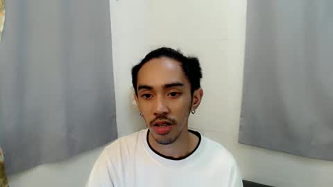 crocodale online show from September 16, 5:05 pm