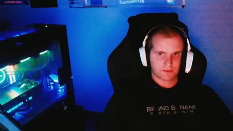 Anderson online show from December 1, 11:29 pm