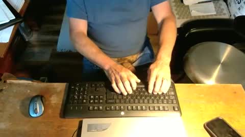 Crushit online show from April 2, 11:00 pm