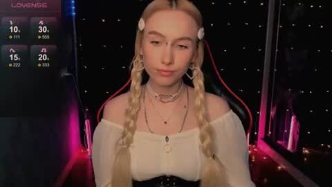 crybambi online show from June 29, 10:15 am