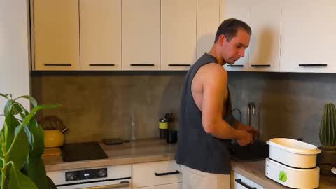 cryptobubbles online show from December 4, 9:20 am