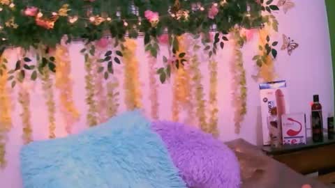 crysrus online show from November 16, 2:35 am