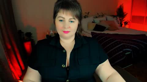 Anna online show from February 9, 9:50 pm