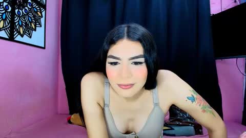 Instagram cristal espinosa1 online show from March 14, 4:27 am