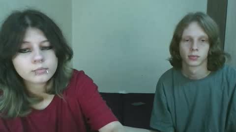 Snapshot of crystal_porn_love chatting on October 26, 12:55 am Crystal and Marcl online show from October 26, 12:55 am