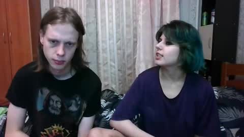 Snapshot of crystal_porn_love chatting on February 9, 2:28 am Crystal and Marcl online show from February 9, 2:28 am