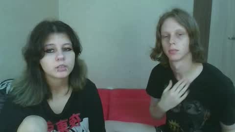 Snapshot of crystal_porn_love chatting on October 6, 4:47 pm Crystal and Marcl online show from October 6, 4:47 pm