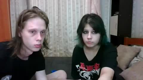 Snapshot of crystal_porn_love chatting on March 7, 9:38 pm Crystal and Marcl online show from March 7, 9:38 pm