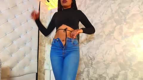 Crystal online show from April 7, 10:34 pm