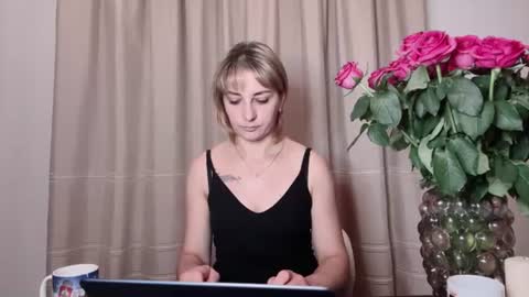 Mary online show from June 30, 8:51 pm