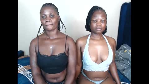 crystalxebony online show from November 20, 4:00 am