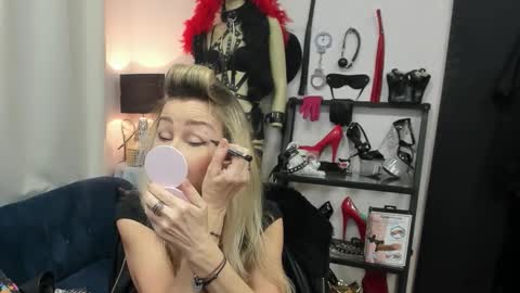 CrystalHotty online show from March 23, 5:23 am