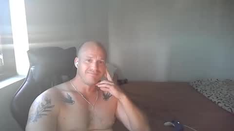 ct250787 online show from April 7, 9:06 pm