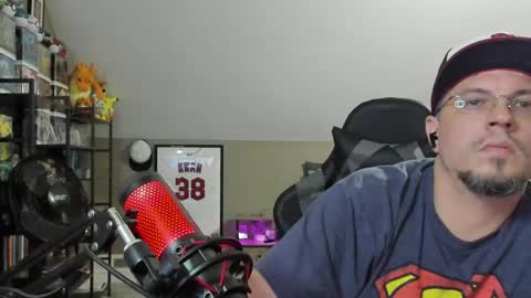 CtrlAltPixelTwitchUncutstudxxxManyvids online show from April 7, 1:18 am