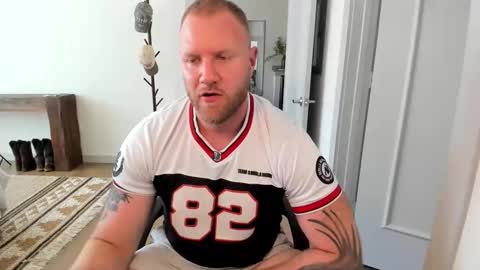 Gunnar online show from April 6, 9:16 pm